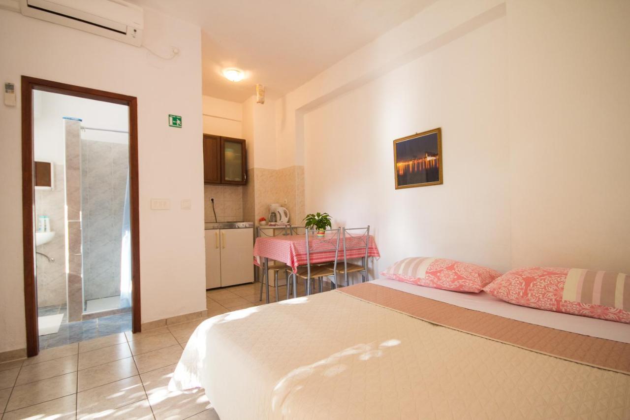 Villa Maria Novigrad Istria エクステリア 写真